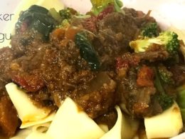 Pressure cooker 2025 oxtail ragu